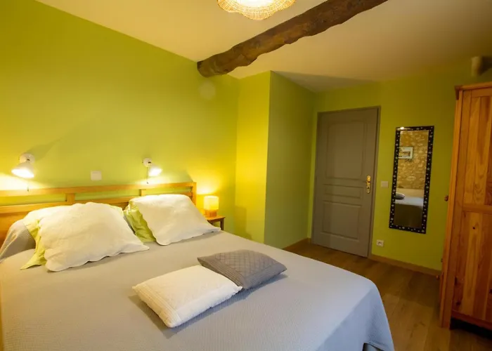 Moulin Neuf De Combecave Pour 4 *